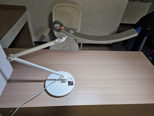 护眼灯最好的品牌排行榜前十名热销推荐：学生护眼台灯怎么选购