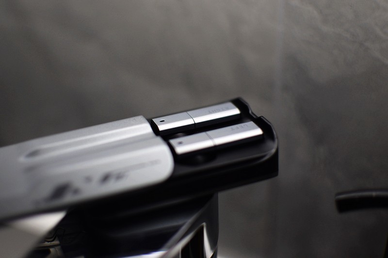 科技和复古并存 抗菌抗病毒涂层 猫王XOG-SpeedX蓝牙耳机