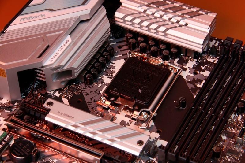 真十三香，华擎Z690钢铁传奇WIFI 6E支持新一代酷睿