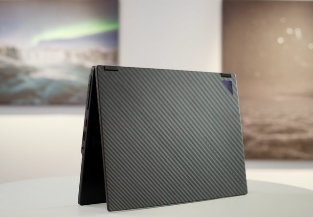 《流浪地球2》导演郭帆亲临现场！ROG给他和我们准备了什么惊喜？