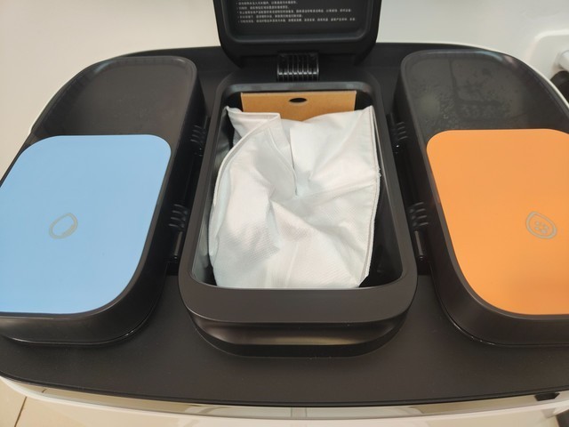 海尔全能扫拖机器人新品 免倒垃圾免手洗拖布