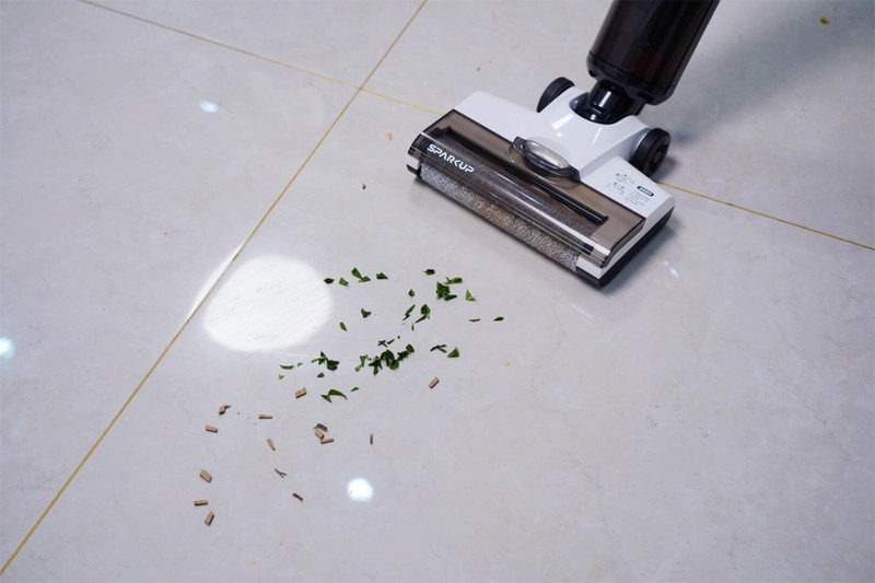 吸拖洗三位一体，边拖边吸，双倍洁净-SPARKUP F1洗地机分享