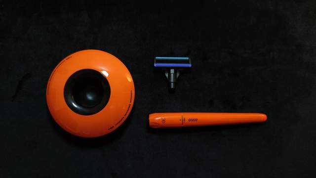 焕醒星洞小飞碟手动剃须刀——磁悬浮支撑技术下的“屹立不倒”！