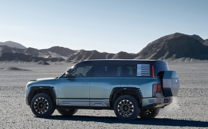 这个真得卷！比亚迪干的事，其他车企要跟进！AEB这记录太难破