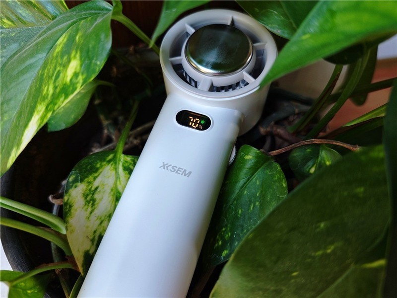 西圣wind手持小风扇体验：告别炎热，拥抱清凉！