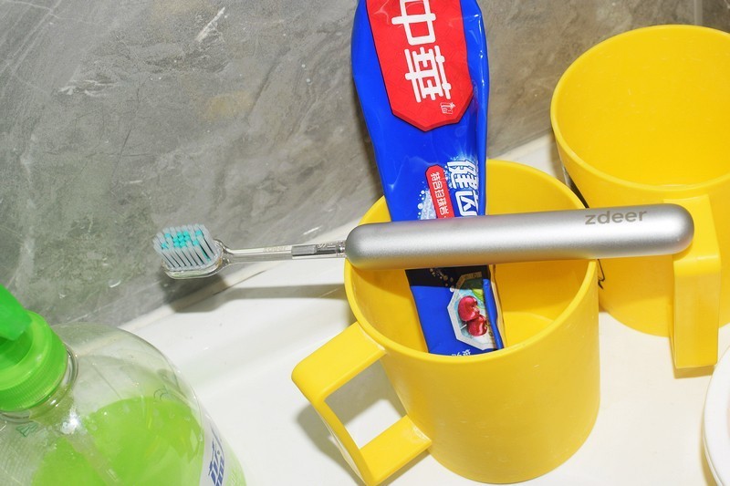 可能用一辈子的牙刷 左点轻奢艺术牙刷