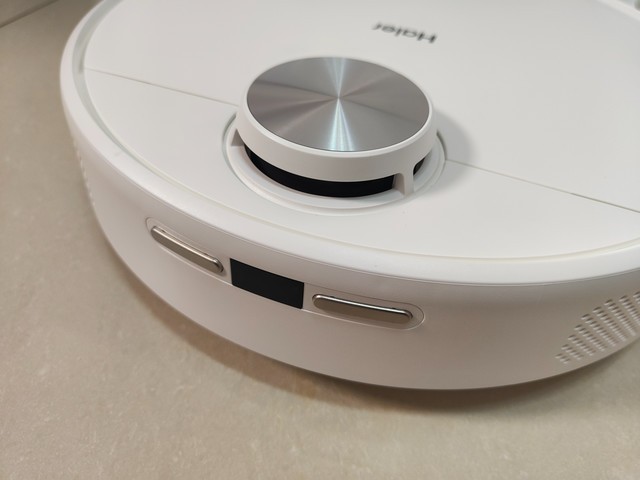 海尔全能扫拖机器人新品 免倒垃圾免手洗拖布