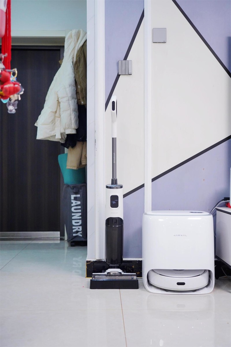 吸拖洗三位一体，边拖边吸，双倍洁净-SPARKUP F1洗地机分享