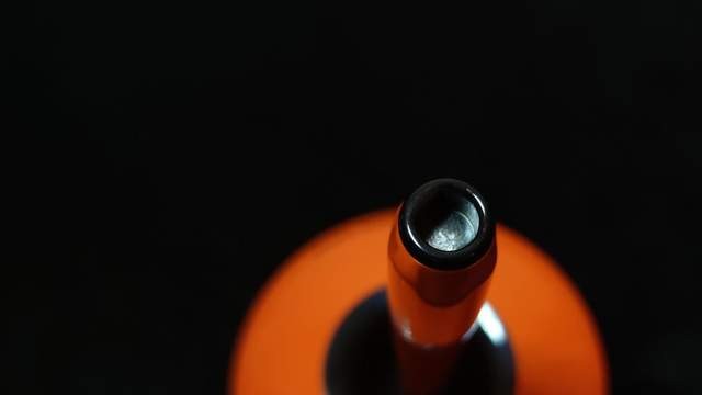 焕醒星洞小飞碟手动剃须刀——磁悬浮支撑技术下的“屹立不倒”！