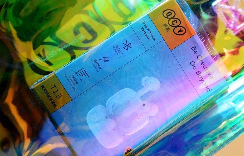 4麦降噪入耳身临其“静”性价比王者重磅出品QCY T13真无线蓝牙耳机