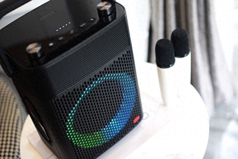 既要音质，又要娱乐，纯麦S3音浪N次方露营音箱为户外休闲加持