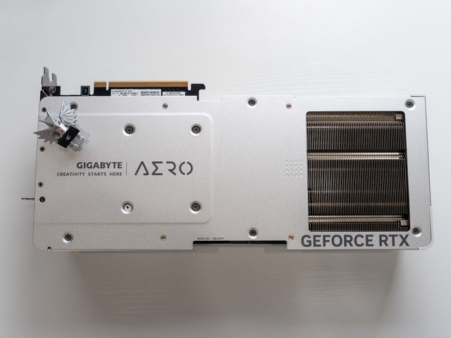 拆了防拆贴也能个人送保，技嘉RTX4080雪鹰显卡售后体验分享