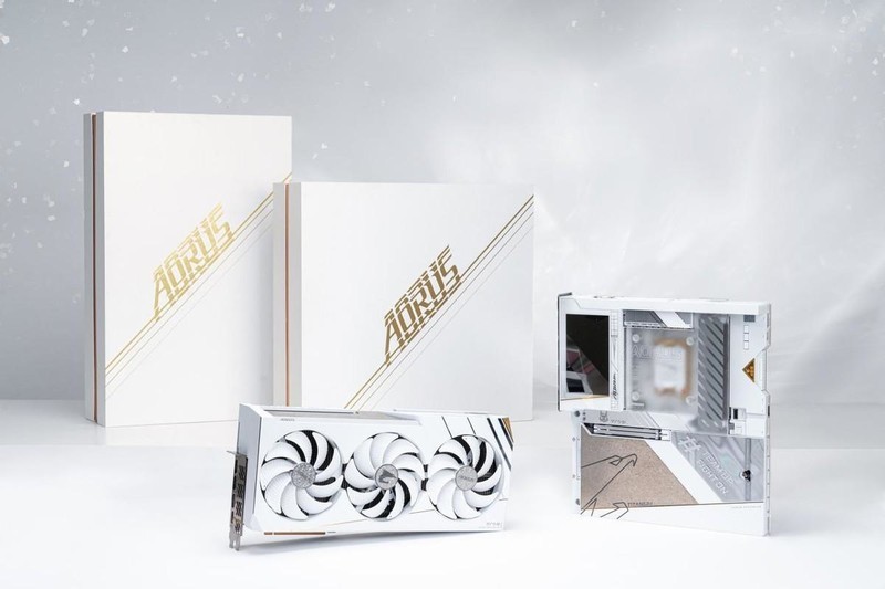 技嘉AORUS硬核跨界，联动各界大咖打造电竞新生态