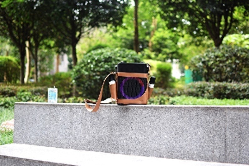 既要音质，又要娱乐，纯麦S3音浪N次方露营音箱为户外休闲加持