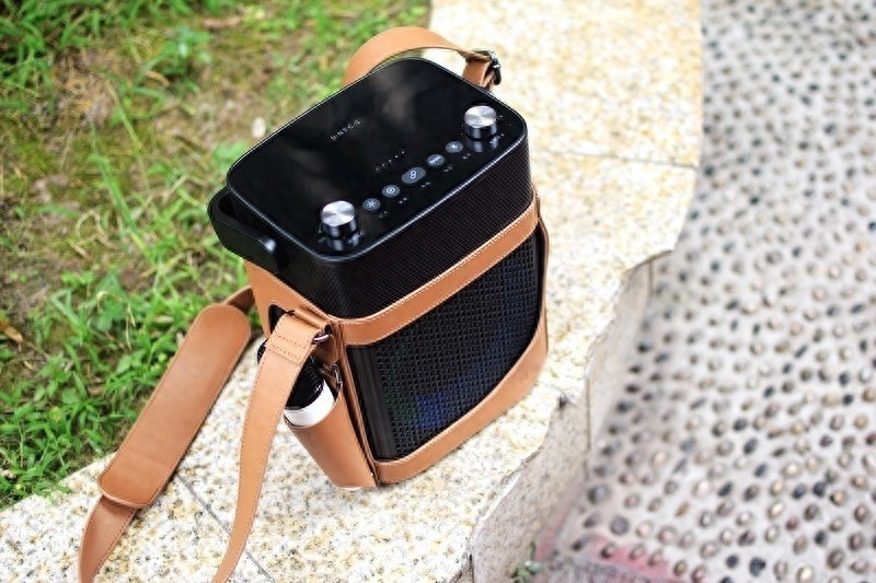 既要音质，又要娱乐，纯麦S3音浪N次方露营音箱为户外休闲加持