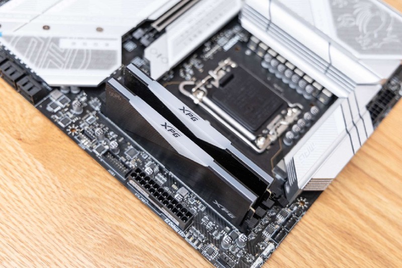 7200MHZ还有超频潜力，威刚龙耀D500G DDR5套装开箱评测