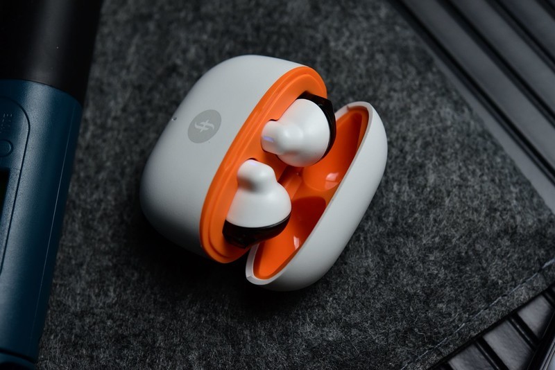 百元内音质最强者真无线耳机！兴戈FLD100上手