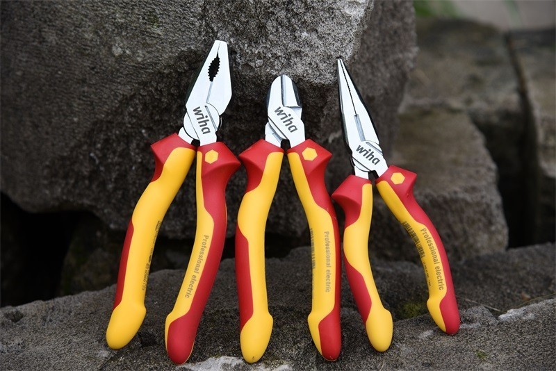 工业美学与人体工学的极致体现---wiha威汉电工绝缘10件套（90012C）入手体验