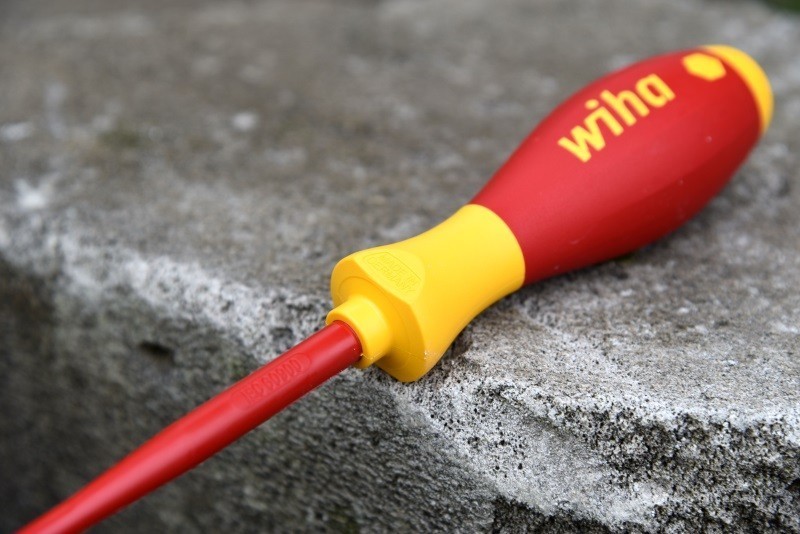工业美学与人体工学的极致体现---wiha威汉电工绝缘10件套（90012C）入手体验