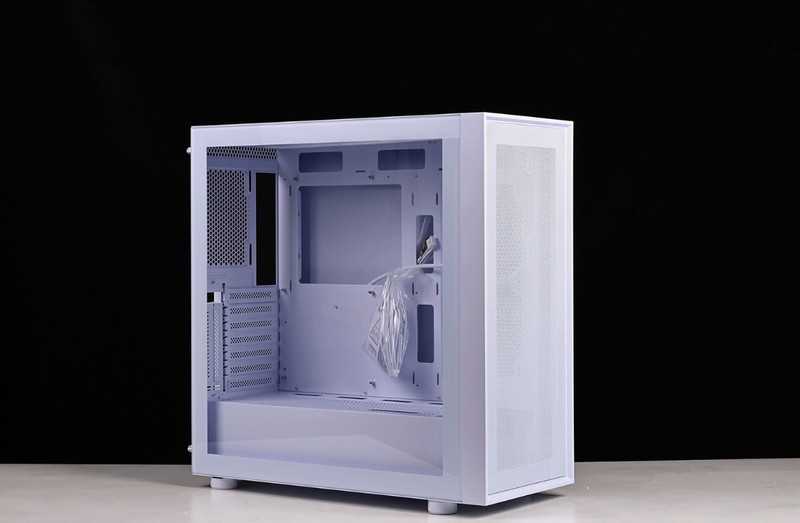 追求极致散热，颜值不妥协！13600KF+4070Super搭配先马朱雀5装机