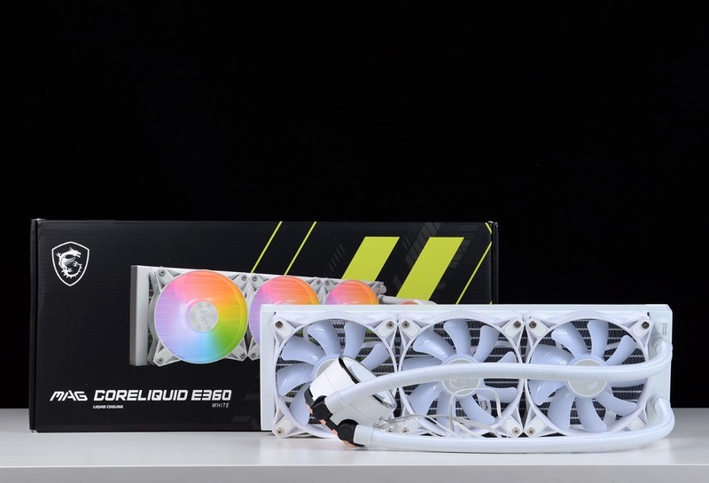 追求极致散热，颜值不妥协！13600KF+4070Super搭配先马朱雀5装机