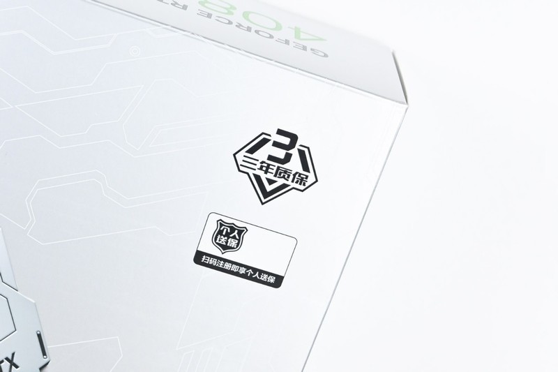 影驰RTX4080SUPER金属大师OC开箱拆解试玩：2K 360hz高刷屏搭档