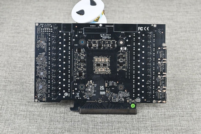 影驰RTX4080SUPER金属大师OC开箱拆解试玩：2K 360hz高刷屏搭档