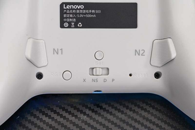 PC、NS、安卓、苹果四平台兼容，3A大作玩家的利器，联想S03三模无线游戏手柄