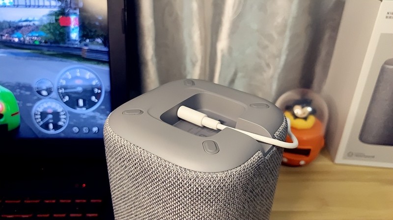 AI大模型落地、从语音助手到家庭中枢，小米音箱再进化