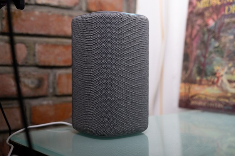 终于不用对AI扯着嗓子喊指令了，超级小爱小米智能音箱，太丝滑了