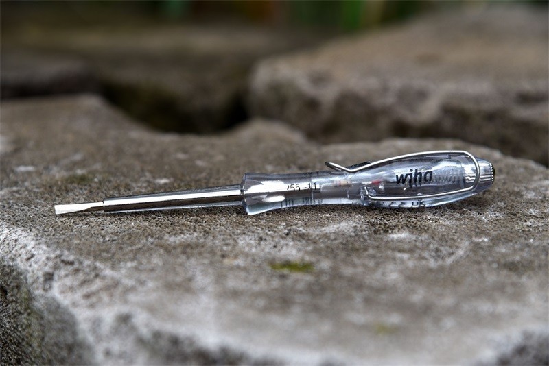 工业美学与人体工学的极致体现---wiha威汉电工绝缘10件套（90012C）入手体验