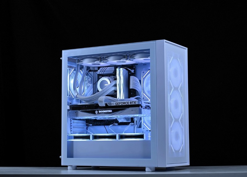 追求极致散热，颜值不妥协！13600KF+4070Super搭配先马朱雀5装机