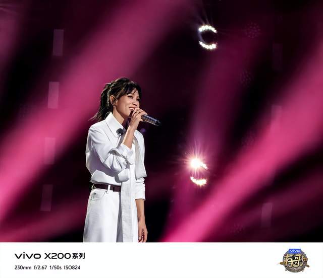 vivo X200系列，蔡司2亿APO长焦傲视群雄，远近皆宜无畏挑战