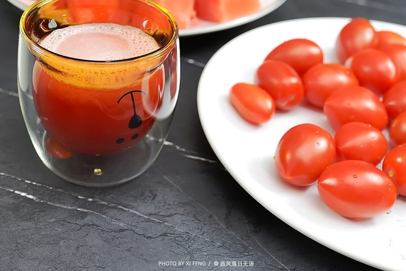 夏日续命，幸福感绝绝子！大宇轻音破壁机：夜半榨果汁，想喝就喝