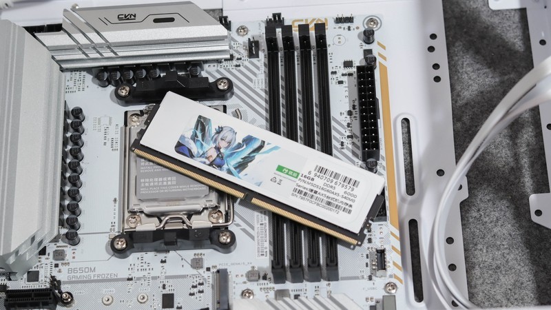 既好看又便宜！如何用一台中端手机预算打造MATX性能主机？