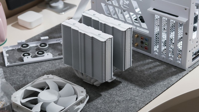 既好看又便宜！如何用一台中端手机预算打造MATX性能主机？