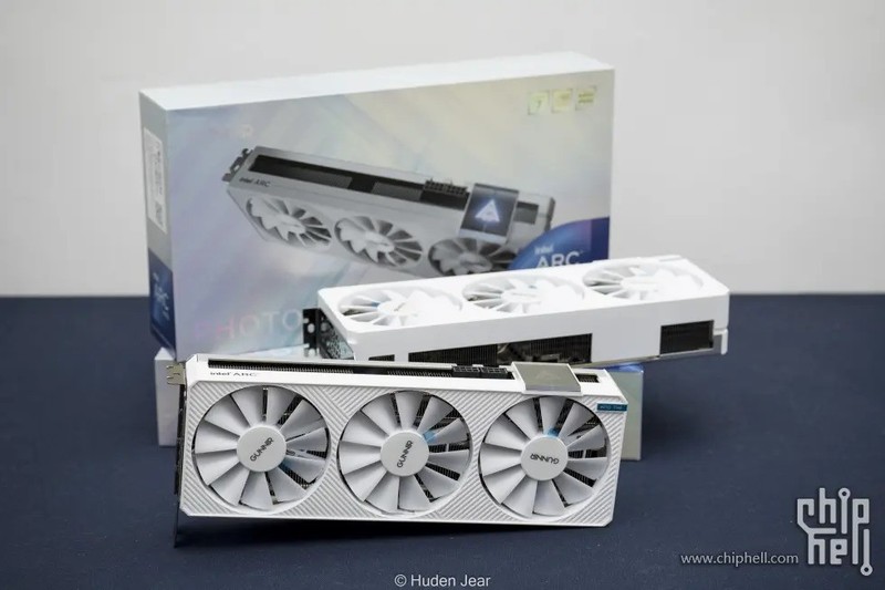 纯白颜值卡也是实力派！intel Arc A770 A750显卡开箱测评