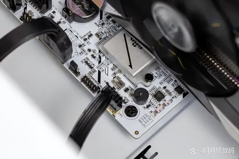 【主板评测】高性价比之选，华南B660M-PLUS主板评测！|华南金牌