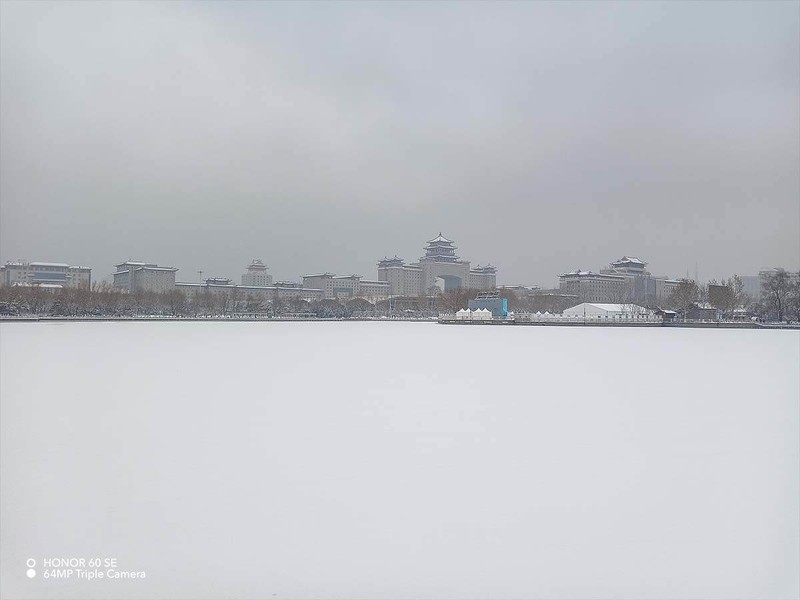 2000元价位手机如何选择？颜值性能我都要，荣耀60 SE给你标准答案