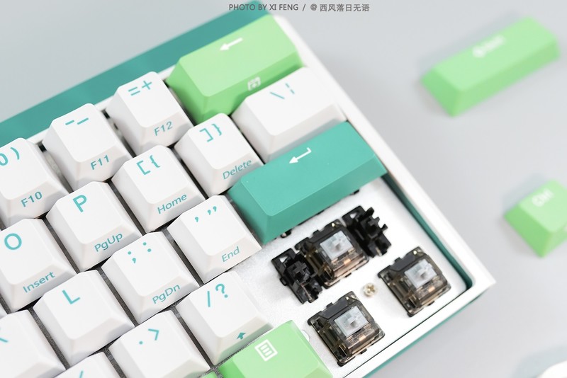 男孩的快乐，就是这么简单：杜伽K330W Plus，客制化键盘美滋滋