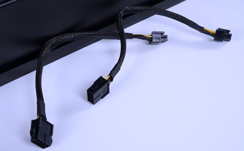 硬核铝合金机箱新品：乔思伯全铝U6机箱，双面钢化玻璃、抽拉结构