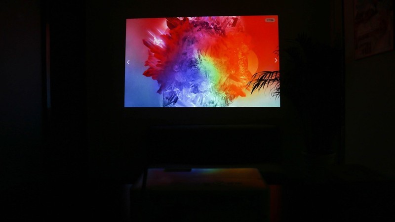 4000流明、四机同屏、双频双路Wifi，明基E592商务投影顶流之作？