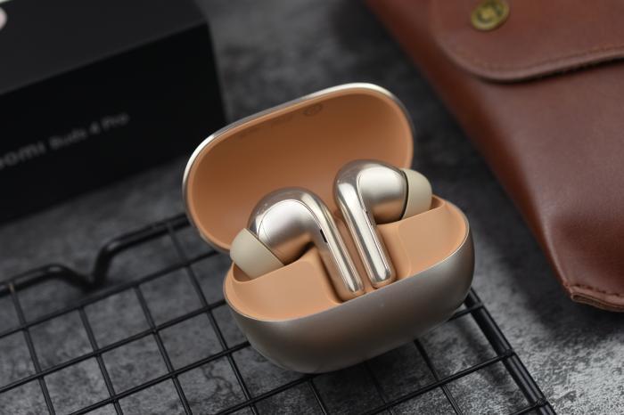 小米Buds 4 Pro评测：颜值音质降噪都有了，就连续航也补上了！