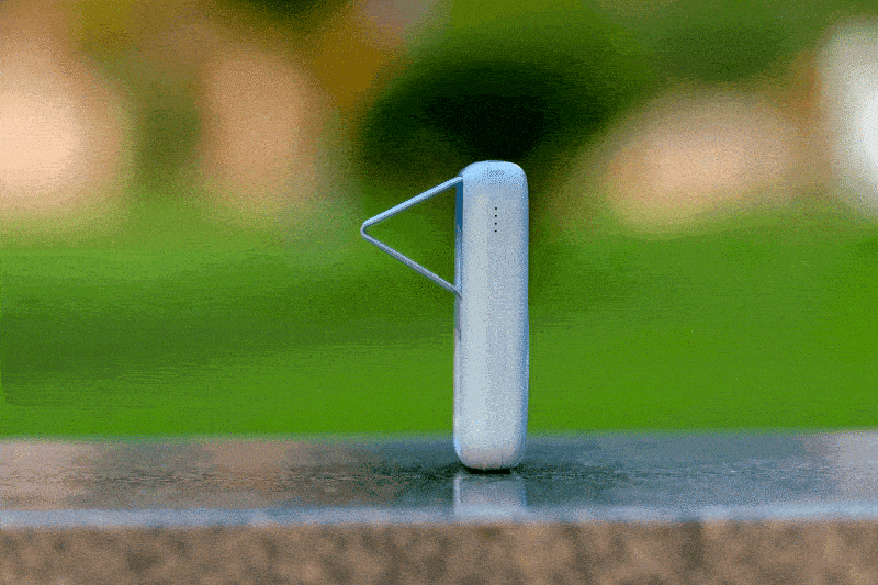 素乐磁吸式无线充电宝体验：小巧便携高颜值，出差旅行无负担