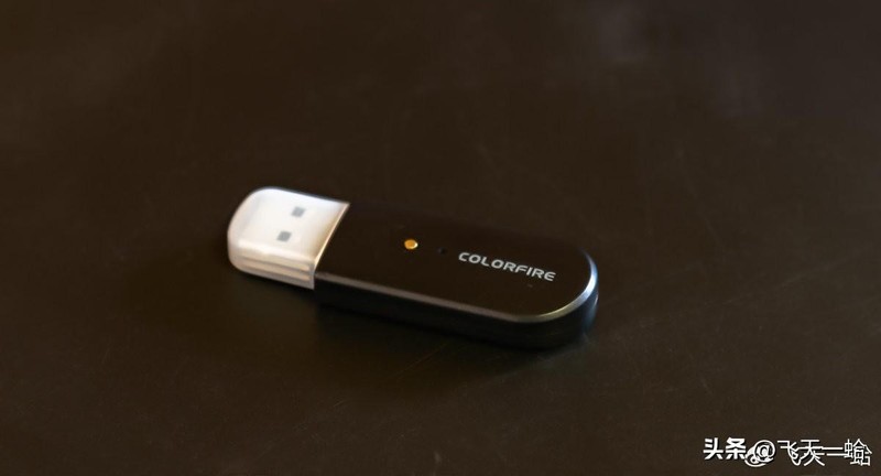 几乎零延迟的三模无线耳机