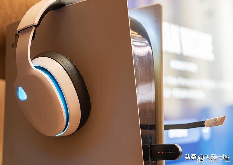 几乎零延迟的三模无线耳机