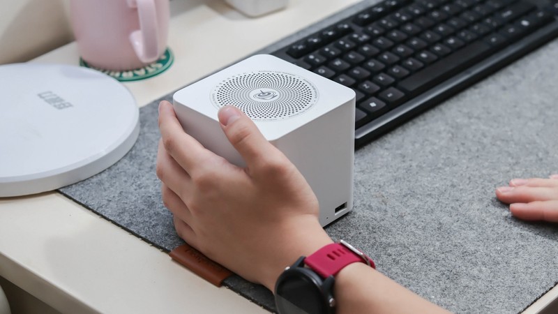 出手就开大！零刻发布首款全闪6盘位NAS迷你主机，零刻ME mini体验