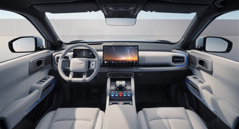 方程豹钛3登场即爆款，最超值科技潮品SUV，凭实力改写家用车格局