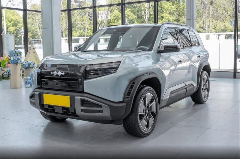 方程豹钛3登场即爆款，最超值科技潮品SUV，凭实力改写家用车格局