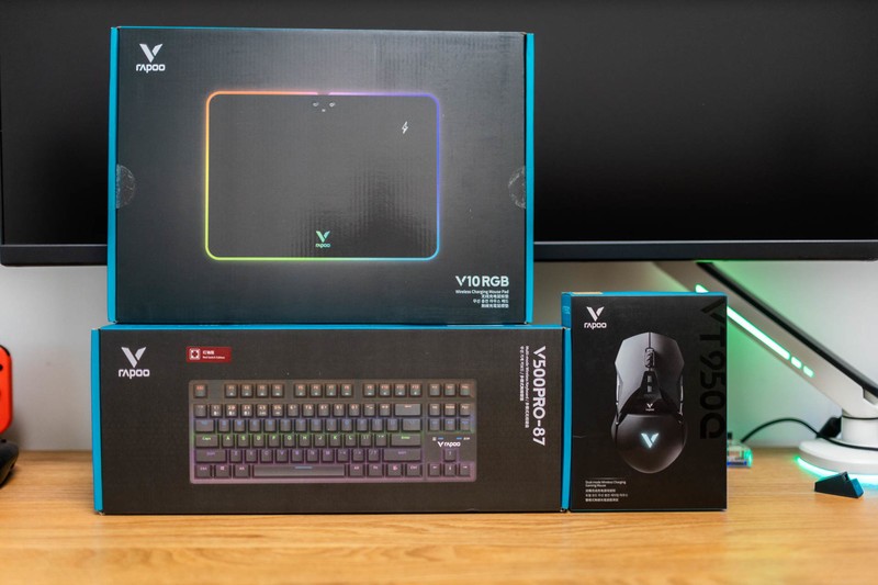 不足2百元入手，87键+无线+RGB+机械轴，雷柏V500Pro好用么